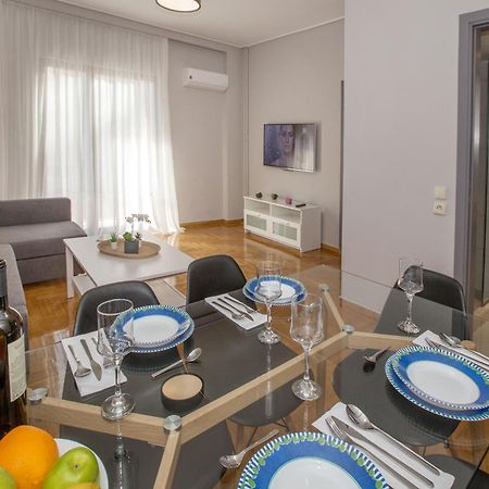 Cozy Apartment In Syntagma-Plaka By Ghh アテネ エクステリア 写真