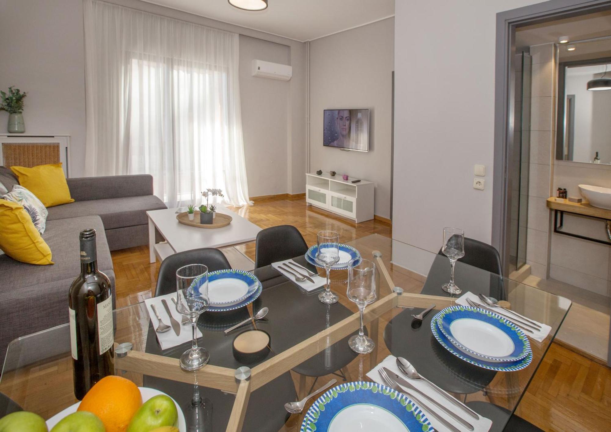 Cozy Apartment In Syntagma-Plaka By Ghh アテネ エクステリア 写真